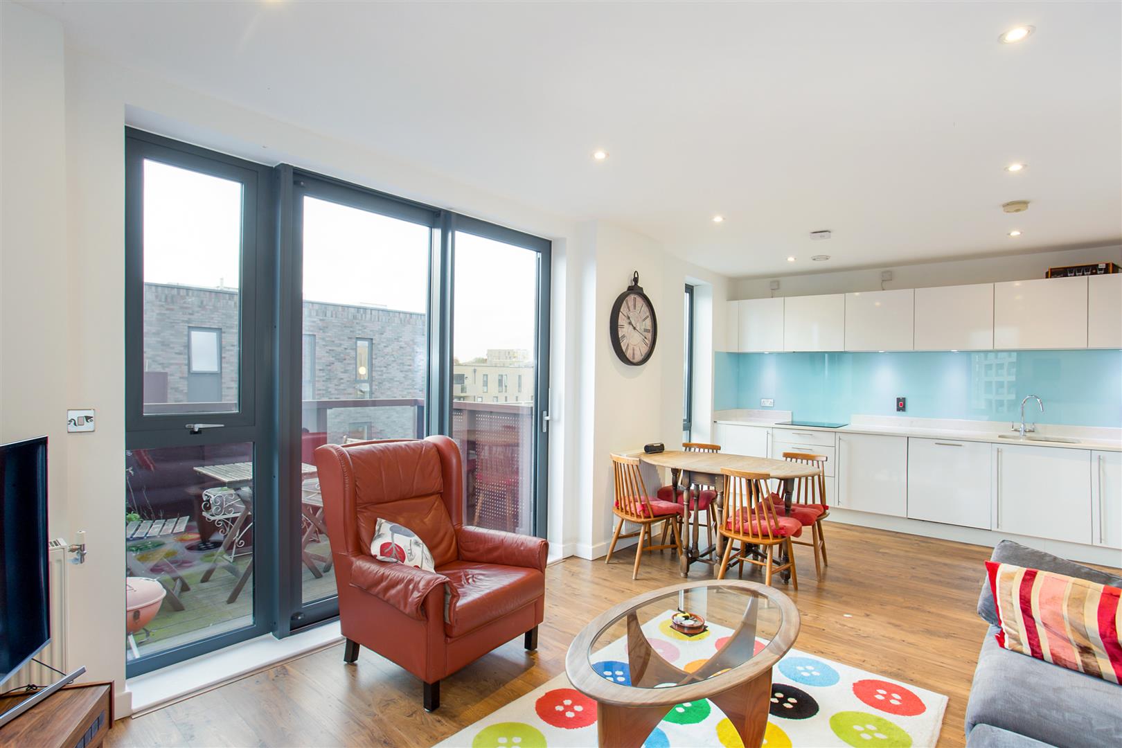 Hierro Court, Stepney